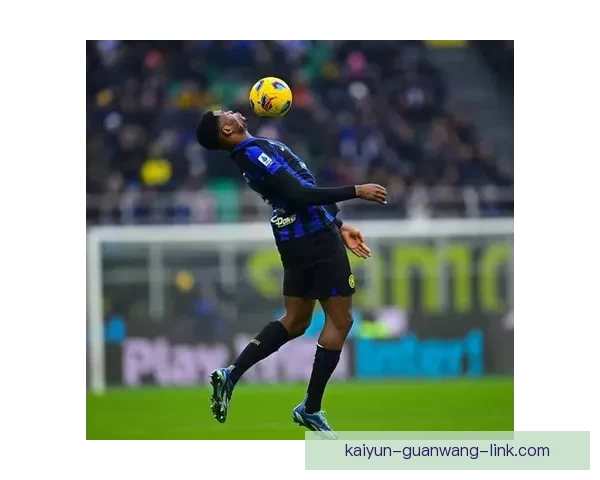 维罗纳主场惜败佛罗伦萨 法乔利制胜 苏斯洛夫与古德蒙德松染红离场